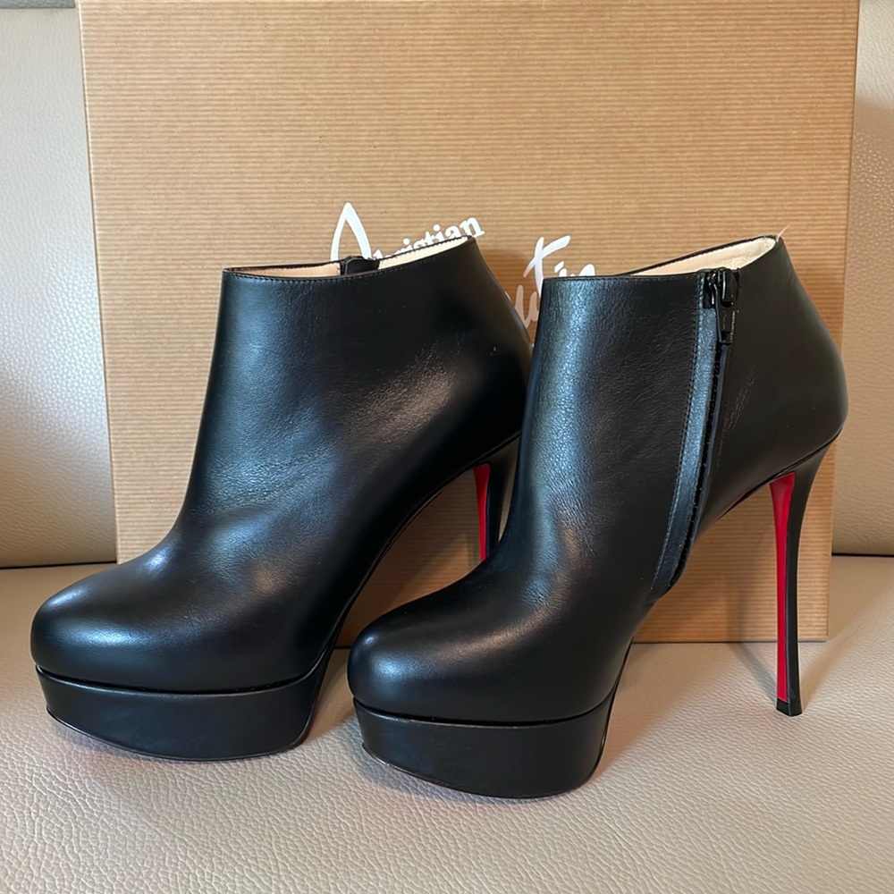 New never worn Christian louboutin black shoes heels Dirdi bootie 130 36.5 6.5